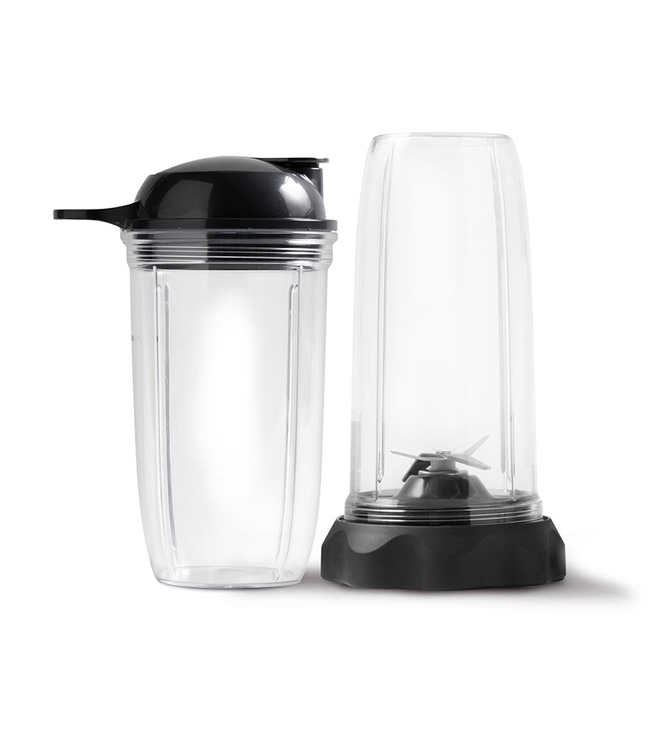 Licuadora 600w 1 velocidad 0,7l gris incluye dos vasos, agarradera y tapa  nutribullet