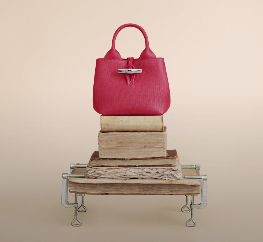 Imagen de bolso rojo. LONGCHAMP